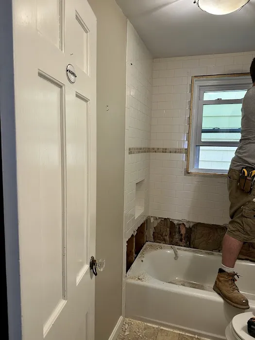 Bath Fitter Picture 1