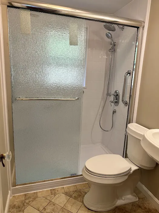 Bath Fitter Picture 10