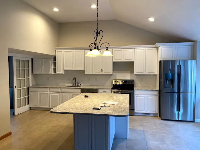 US Propaint And Renovation - Painting, Deck, Siding , kitchen and bathroom remodeling Picture 2