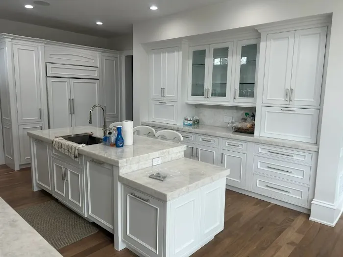 REFACE Kitchen Remodeling & Cabinets Picture 7