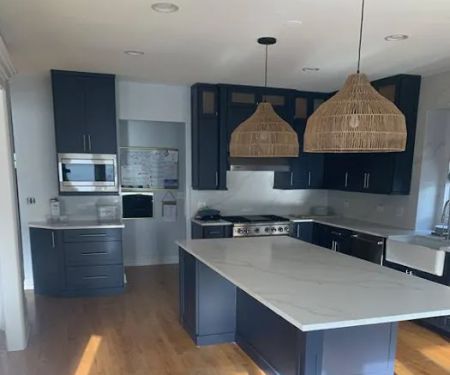 REFACE Kitchen Remodeling & Cabinets