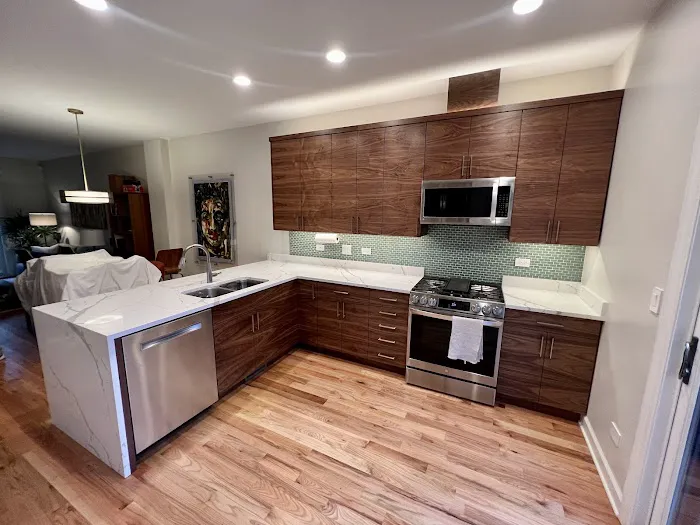 Cabinet Refacing Chicago Picture 2