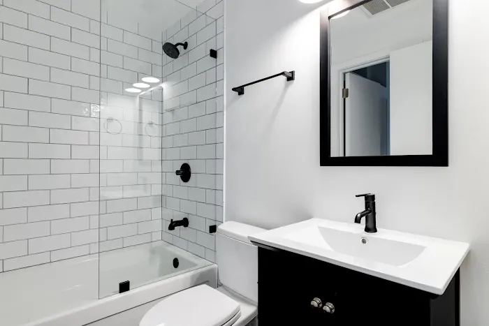 US Apartment & Condo Remodeling Picture 9
