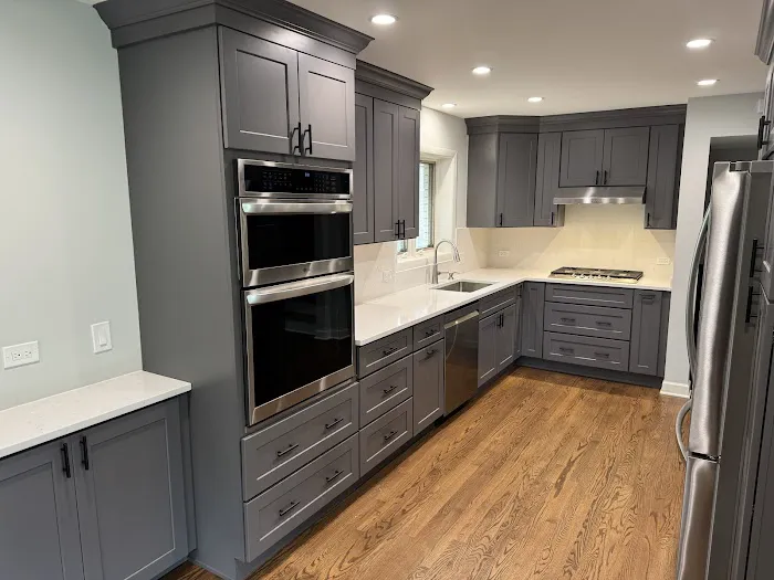 MIDWEST REMODELING & BUILDERS LTD Picture 1