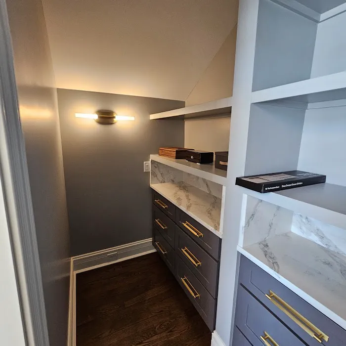 MIDWEST REMODELING & BUILDERS LTD Picture 7