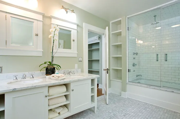 Bath Flip Picture 1