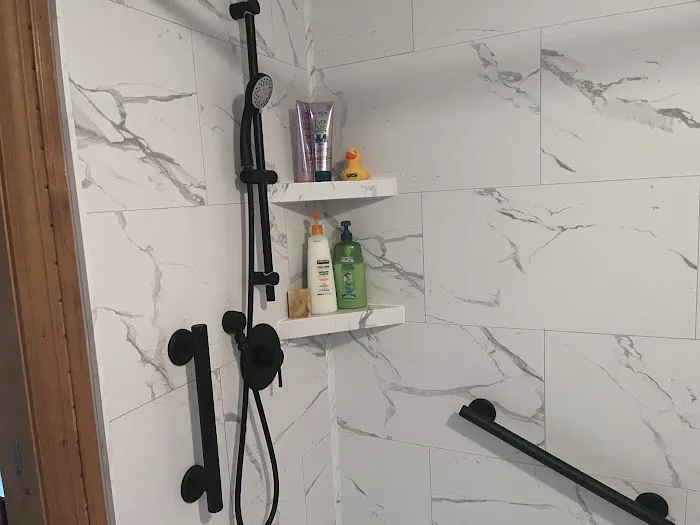 Bath Flip Picture 10