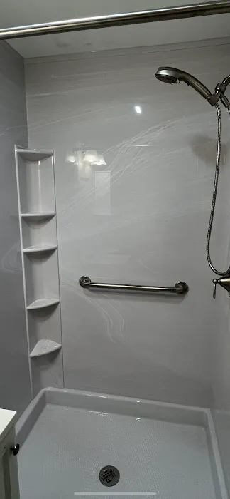 Bath Fitter Picture 7