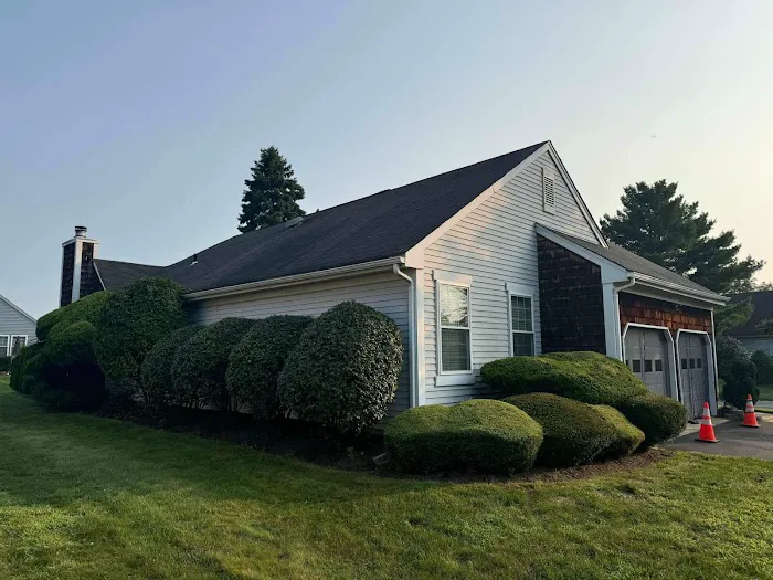 Amore Homes Roofing & Siding Picture 6