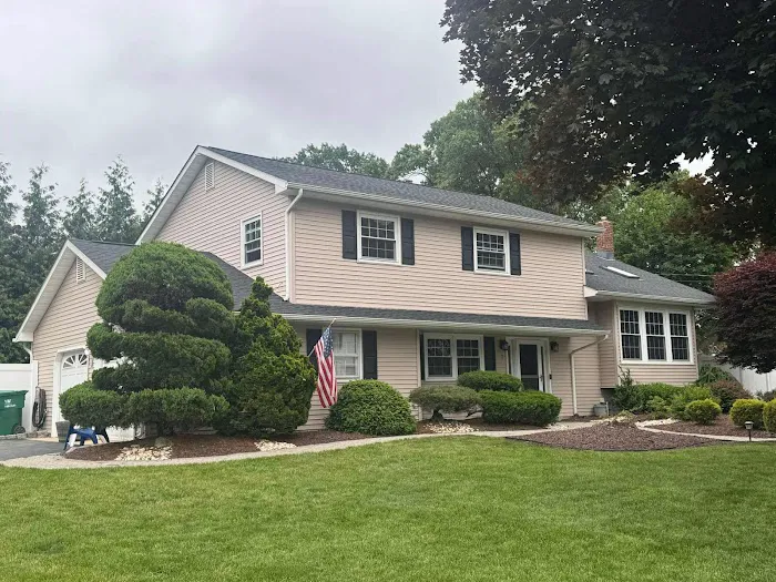 Amore Homes Roofing & Siding Picture 8
