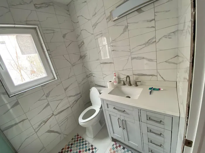 FAVORITE CONSTRUCTION LLC Picture 9
