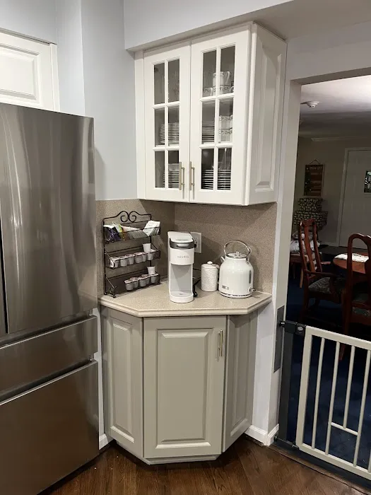 Nulook Cabinet Refinishing, LLC Picture 4