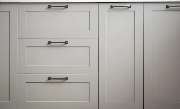 MT Cabinet Refacing & Painting Picture 2
