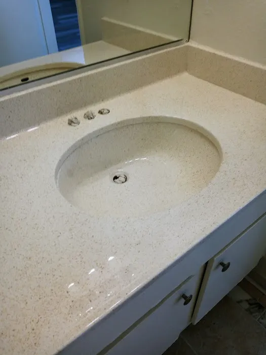 Final Phase Bathtub Refinishing Picture 7