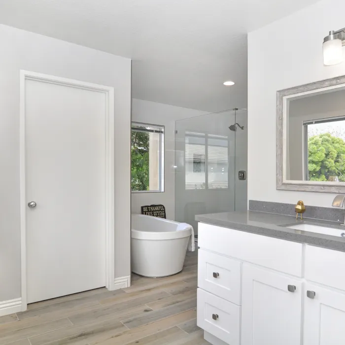 SoCal Bathroom Reglazing & Refinishing Picture 3