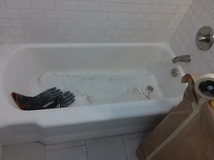 TBL Tubs Back to Life : Repair, Refinishing & Reglazing Services. Great Service Guaranteed Picture 2