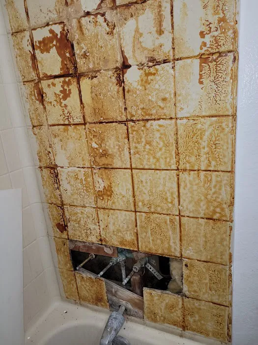 V&V Tub Refinishing Picture 9