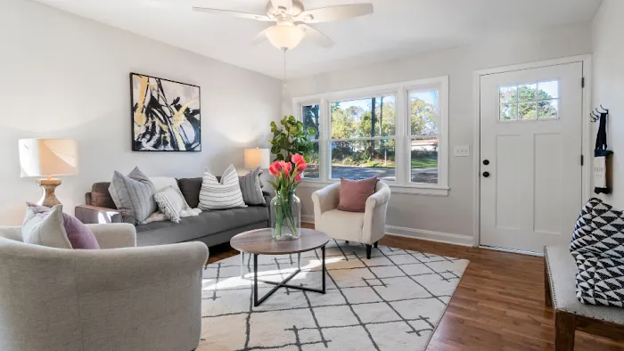Vivid Remodeling Picture 2