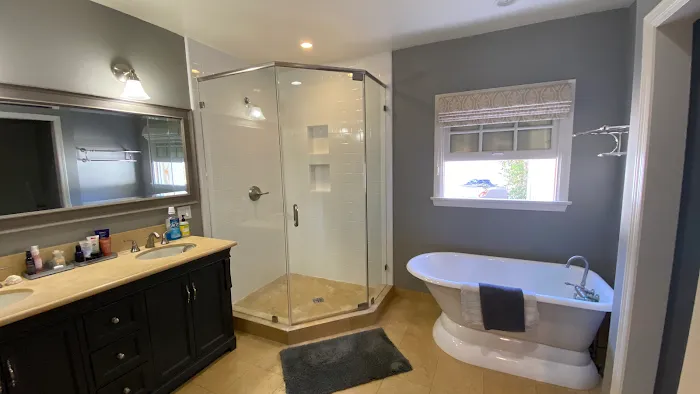 A&E Bathtub Refinishing Inc. Picture 3