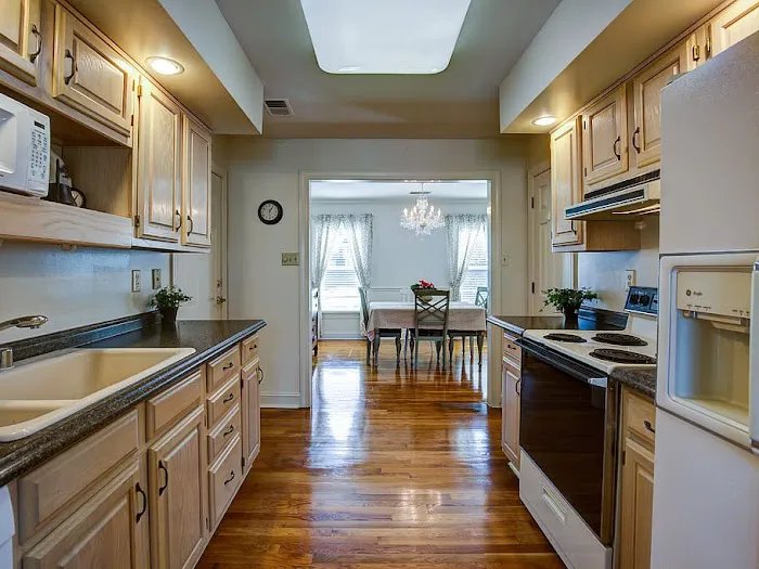 ZaZa Remodeling Picture 8