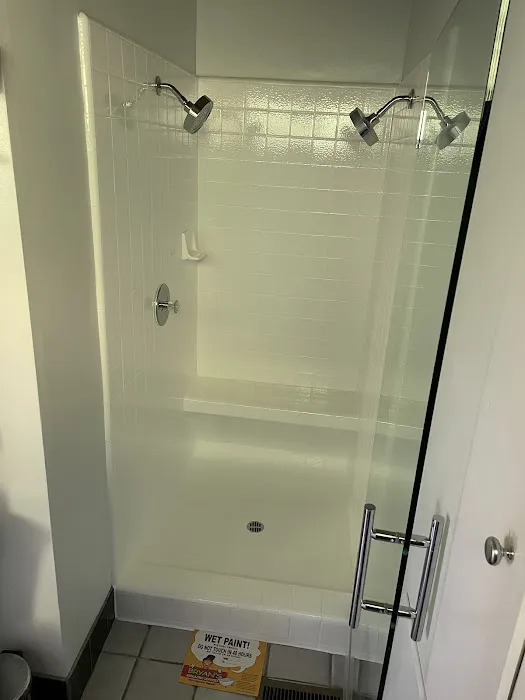Bryan’s Reglazing Services Picture 5