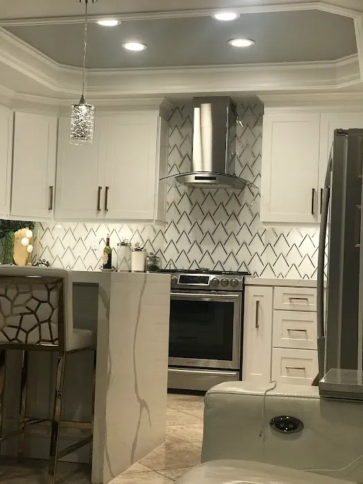 US Kitchen and Flooring Picture 4