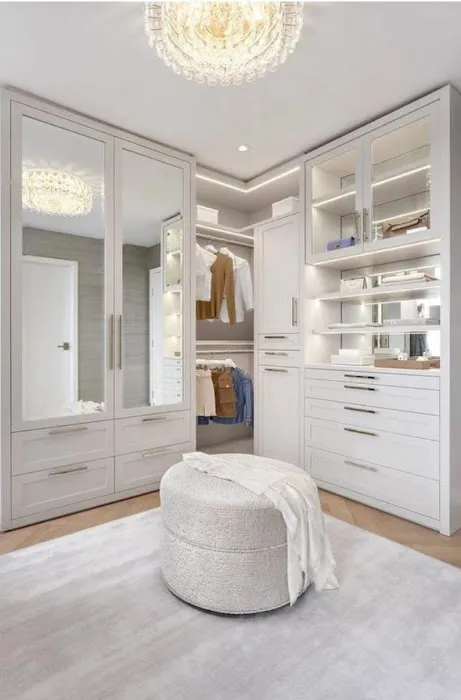 DRAKEWELL KITCHENS & CLOSETS Picture 3