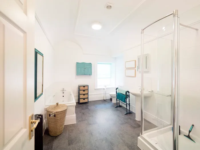 Bloom Remodeling & General Contractor Picture 4