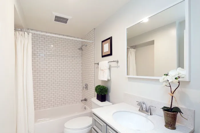 Bloom Remodeling & General Contractor Picture 7