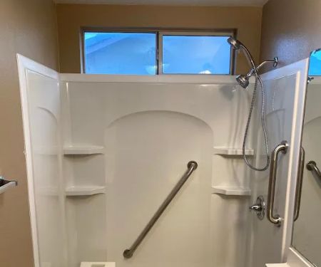 Quality Refinishing and chip repair