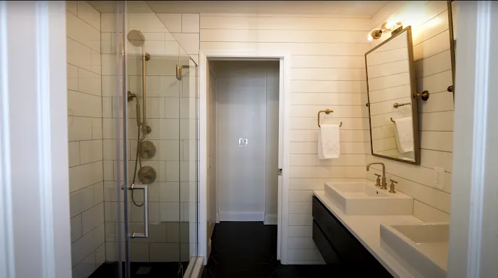 URB Remodeling & Renovation Co. Picture 10