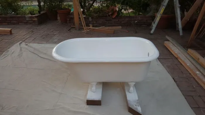 Peter's Bathtubs and Sinks Refinishing Picture 1