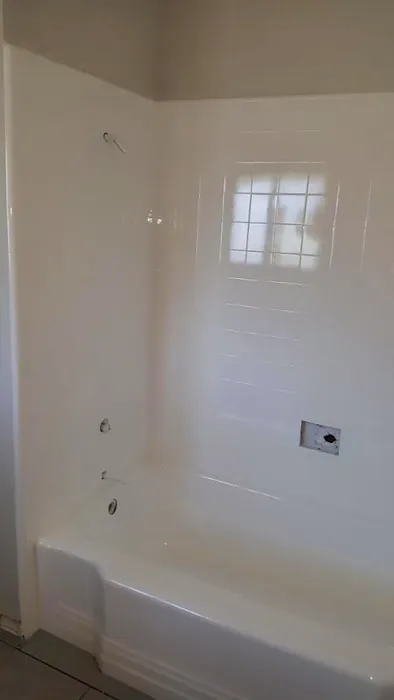 Peter's Bathtubs and Sinks Refinishing Picture 5