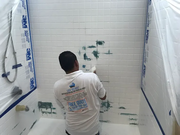Peter's Porcelain & Fiberglass Refinishing Expert Picture 4