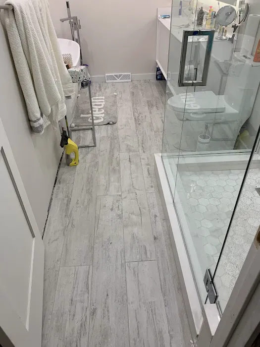 ARTISAN HOME IMPROVEMENT Picture 9