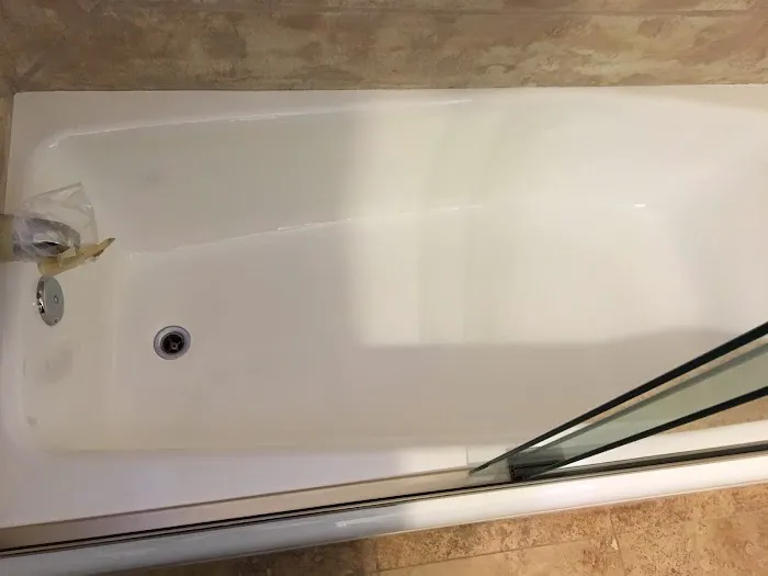 Alfredos Refinish Bathtub refinish in los angeles , Bathtub reglaze Picture 8