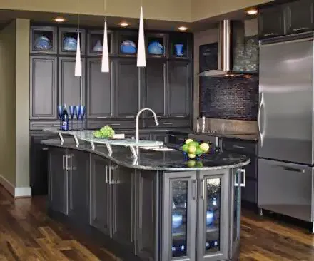GTI KITCHEN CABINETS Picture 8