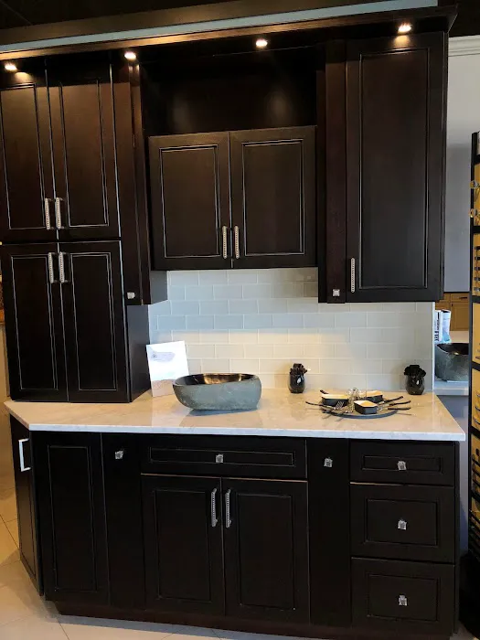 Kitchen Design Center & PMJ Stoneworks Picture 1