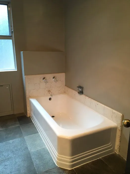 Bathtub Reglazing Los Angeles Picture 2
