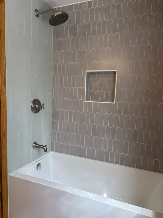 HQ Kitchen & Bathroom Remodeling Picture 2