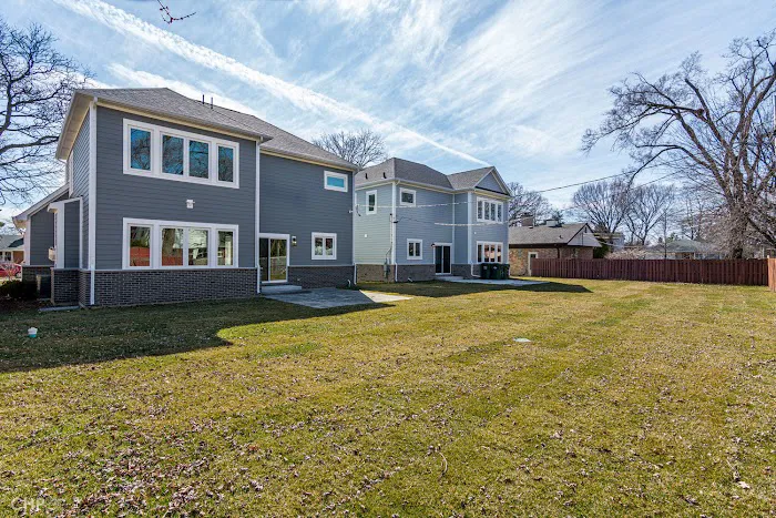 Ideal Home Builder & General Contractor Picture 5