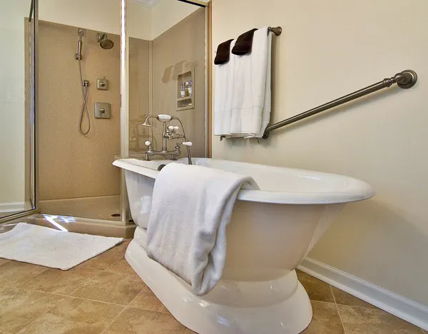 A+ Bathtub Refinishing Picture 5