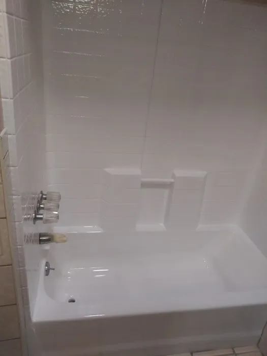 Bathtub Reglazing Time Picture 5