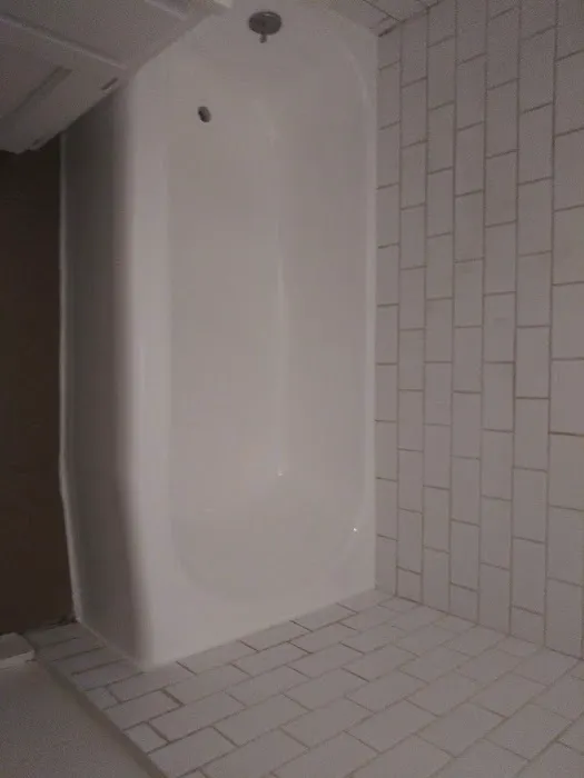 Bathtub Reglazing Time Picture 10