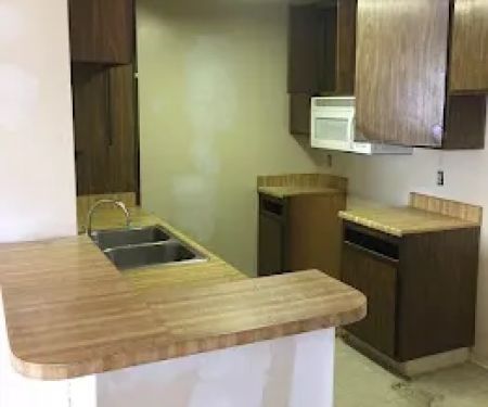 KB Refinish Inc. Bathtub reglazing & Kitchen cabinets refinishing