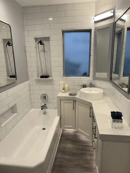JLF Tub & Tile Reglazing Picture 3