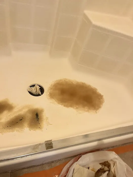 M G BATHTUB REPAIR Picture 4