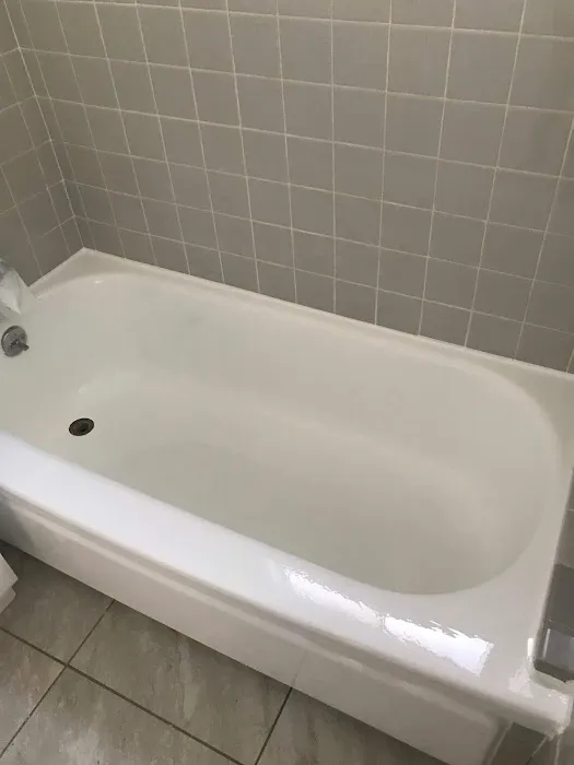 Bathtubs & Sinks Refinishing Inc. Picture 1