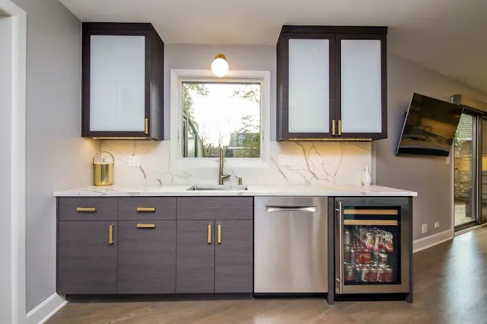 Royal Kitchen & Bathroom Cabinets Picture 1