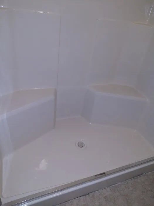 SouthBay Bathtub Refinishers - Kitchen & Bathroom Refinishing Picture 1